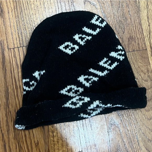 Balenciaga hat - Picture 1 of 2